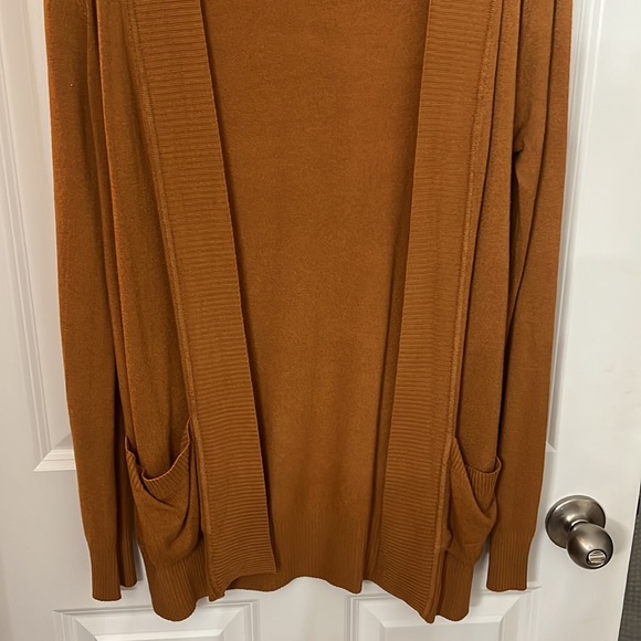 Cardigan - Picture 4 of 5